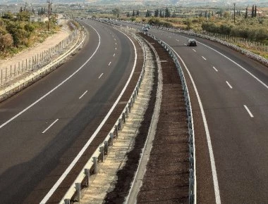 Κρατηθείτε: Αυτό είναι το 1 χλμ. αυτοκινητόδρομου που μας κόστισε 82,687 εκατ. ευρώ!